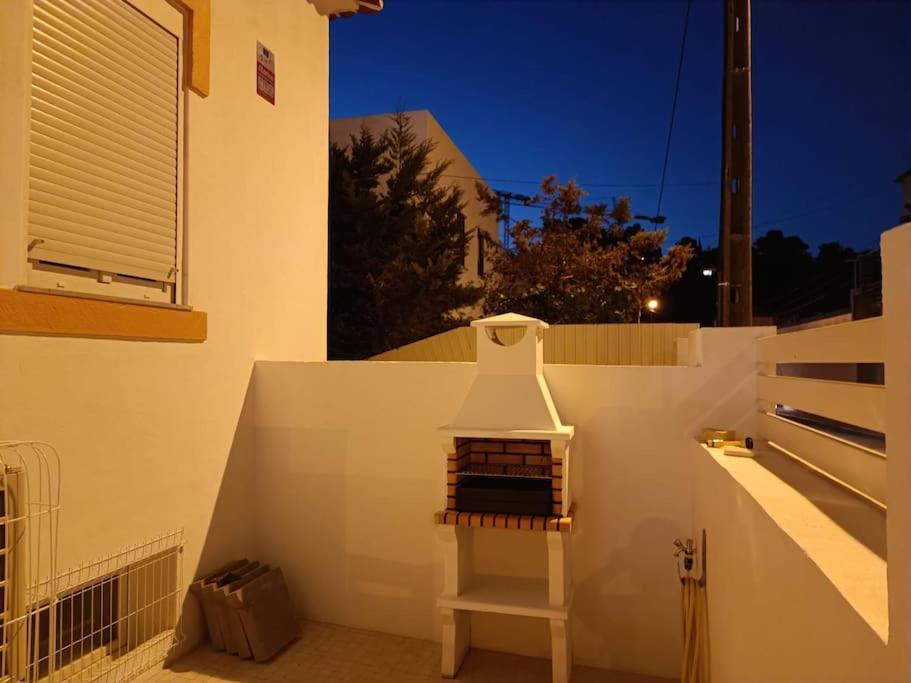Casa Da Praia Da Poca - Apartamento Lirio Estoril Exterior photo